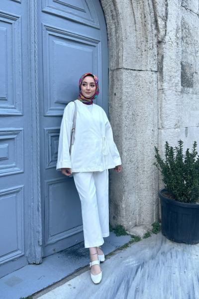 BBC BAĞLAMA DETAYLI TAKIM - BEYAZ