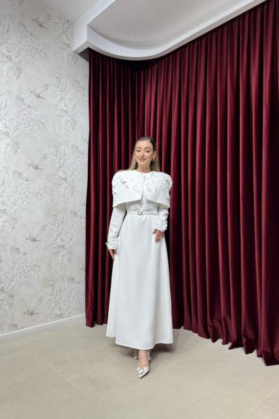 BBC PELERİNLİ ELBİSE - EKRU